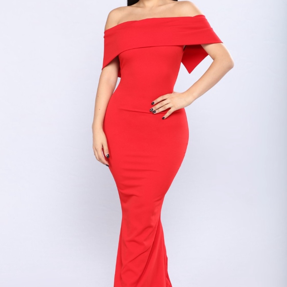Red mermaid maxi dress
